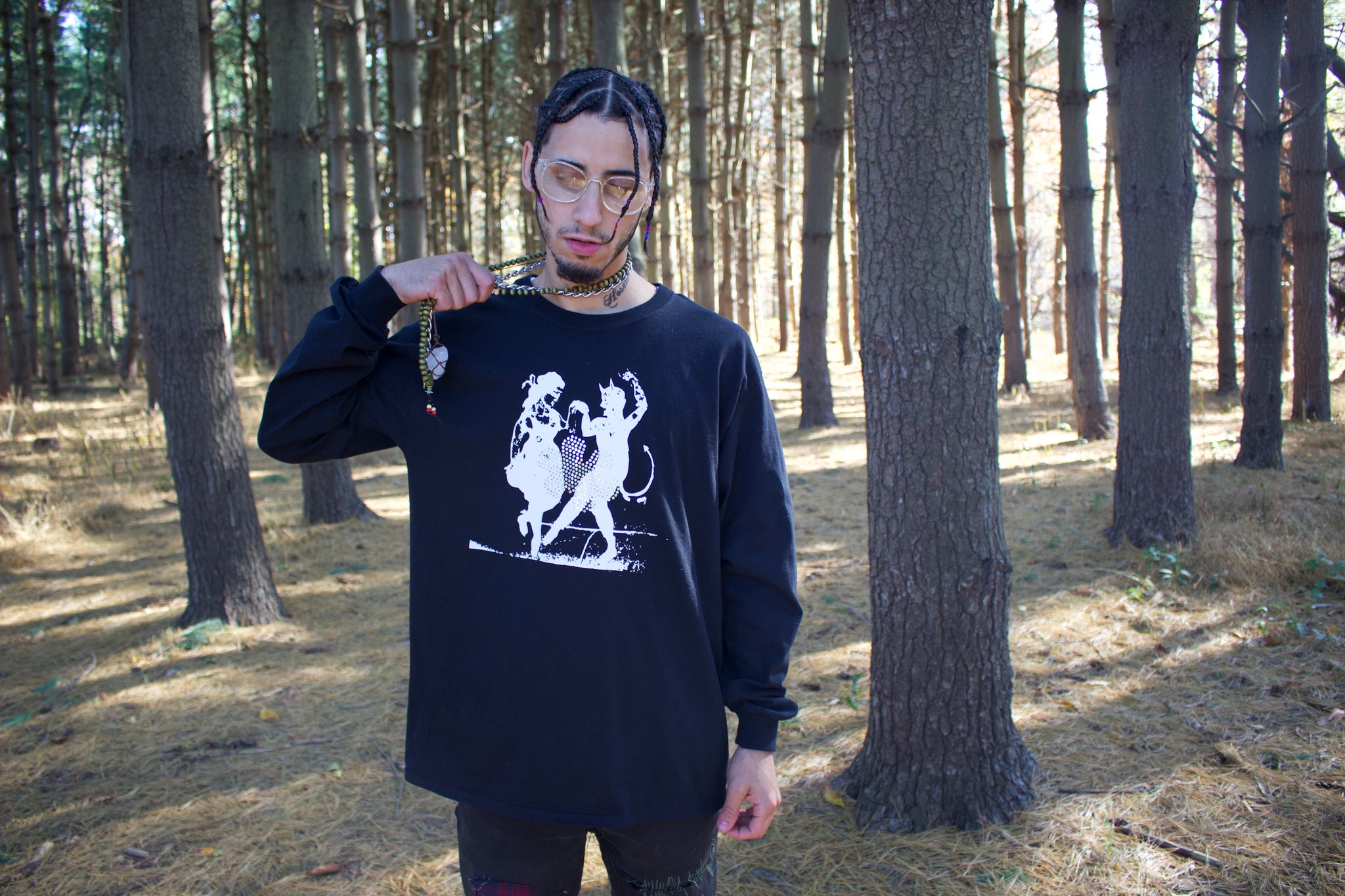 WY&I Dancing with your Devil L/S (Black)